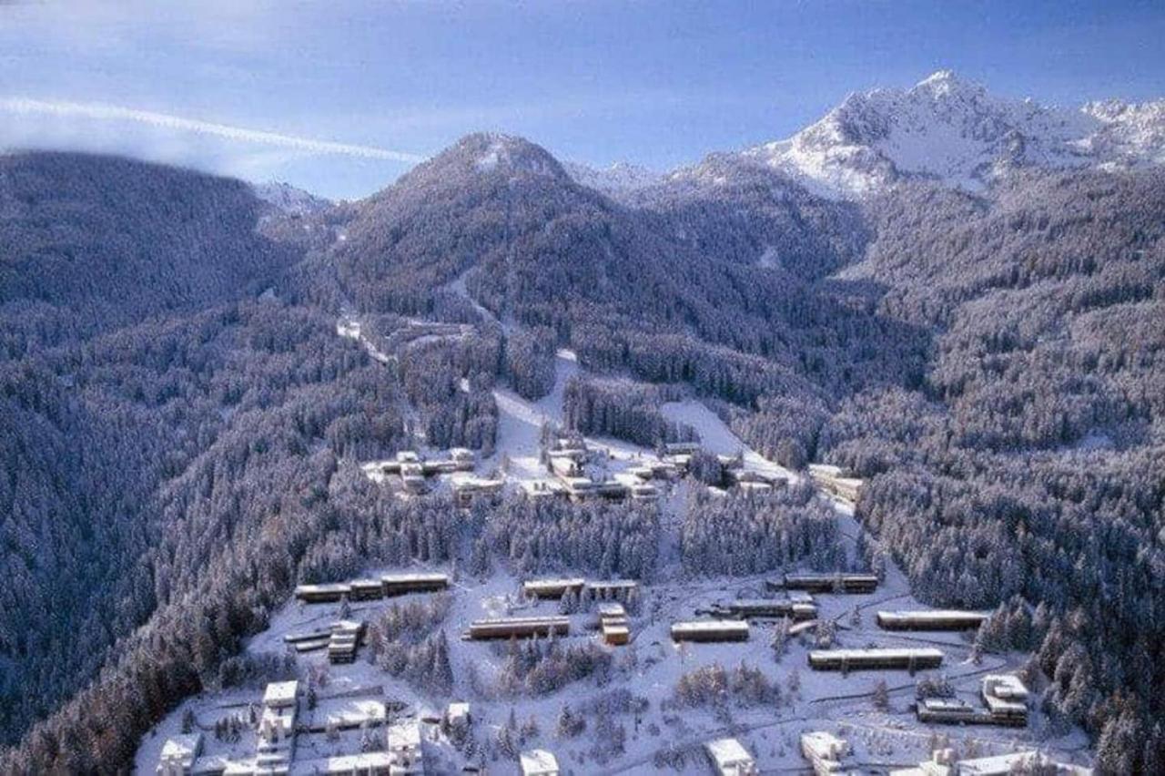 La Tana Del Gufetto Apartment Marilleva Bagian luar foto
