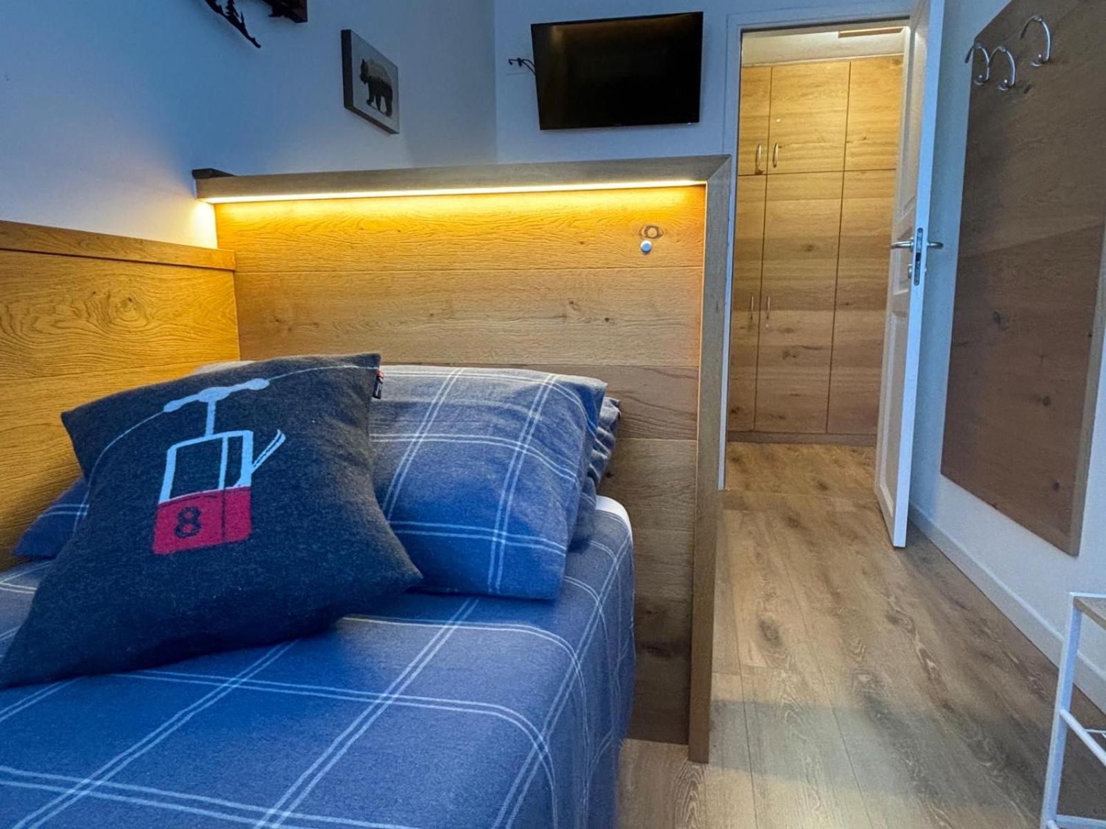 La Tana Del Gufetto Apartment Marilleva Bagian luar foto